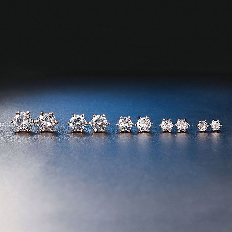 6-Prong Round Cut Stud Moissanite Earrings