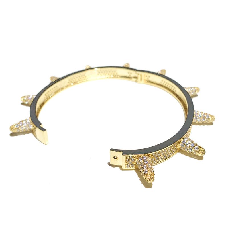 Street Style | "Don't Mess With Me" Spike Bangle Bracelet
