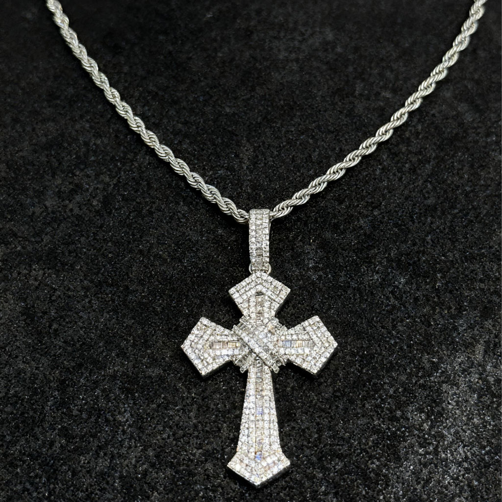 HipHop Style Diamond-Cut Iced-Out Cross Pendant with Twisted Chain【A62】