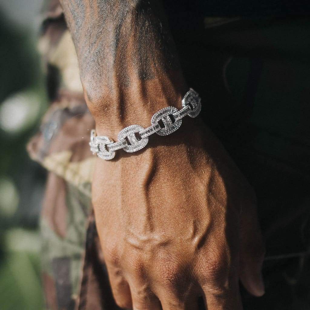 15mm Moissanite Baguette Mariner Bracelet White Gold