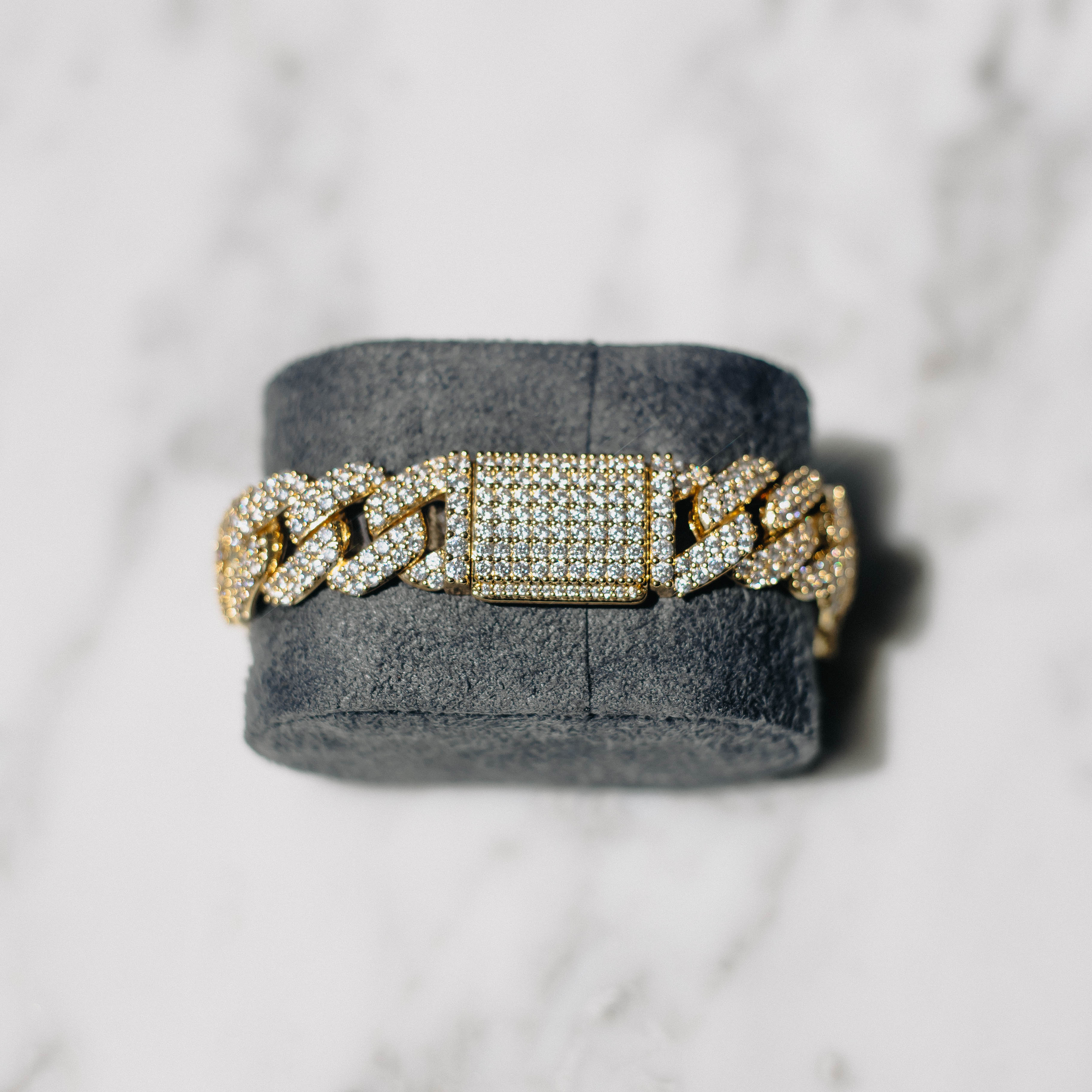 15mm Moissanite Prong Cuban Bracelet 18k Gold