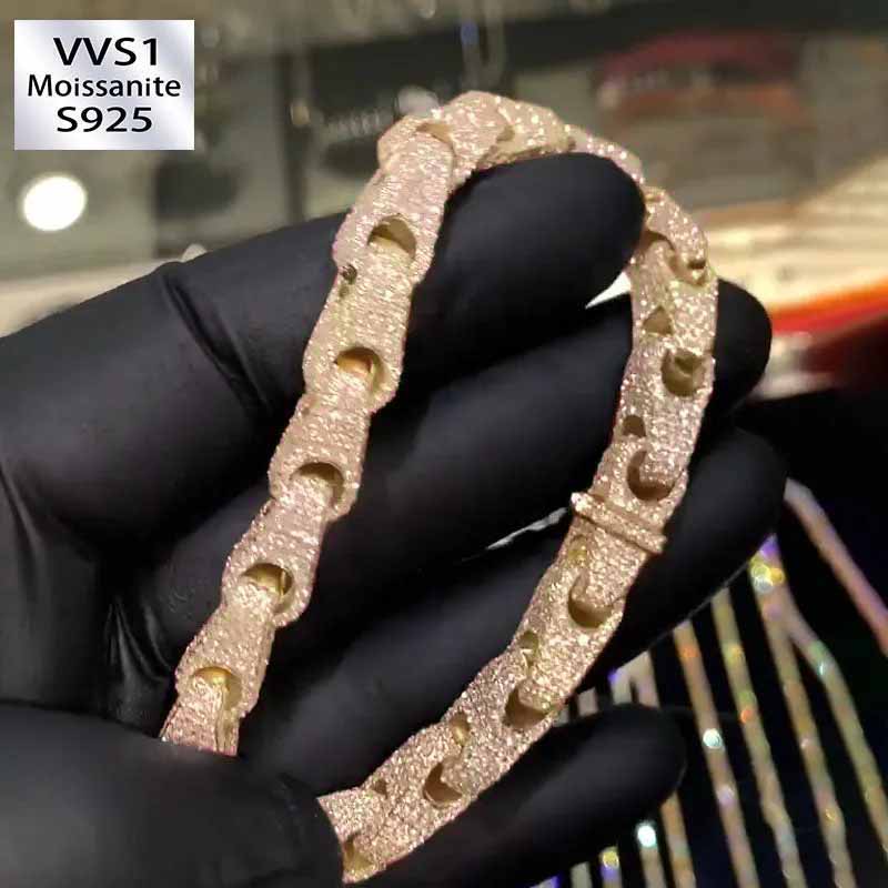 Moissanite Hip Hop Personalized Cylinder Cross Bracelet