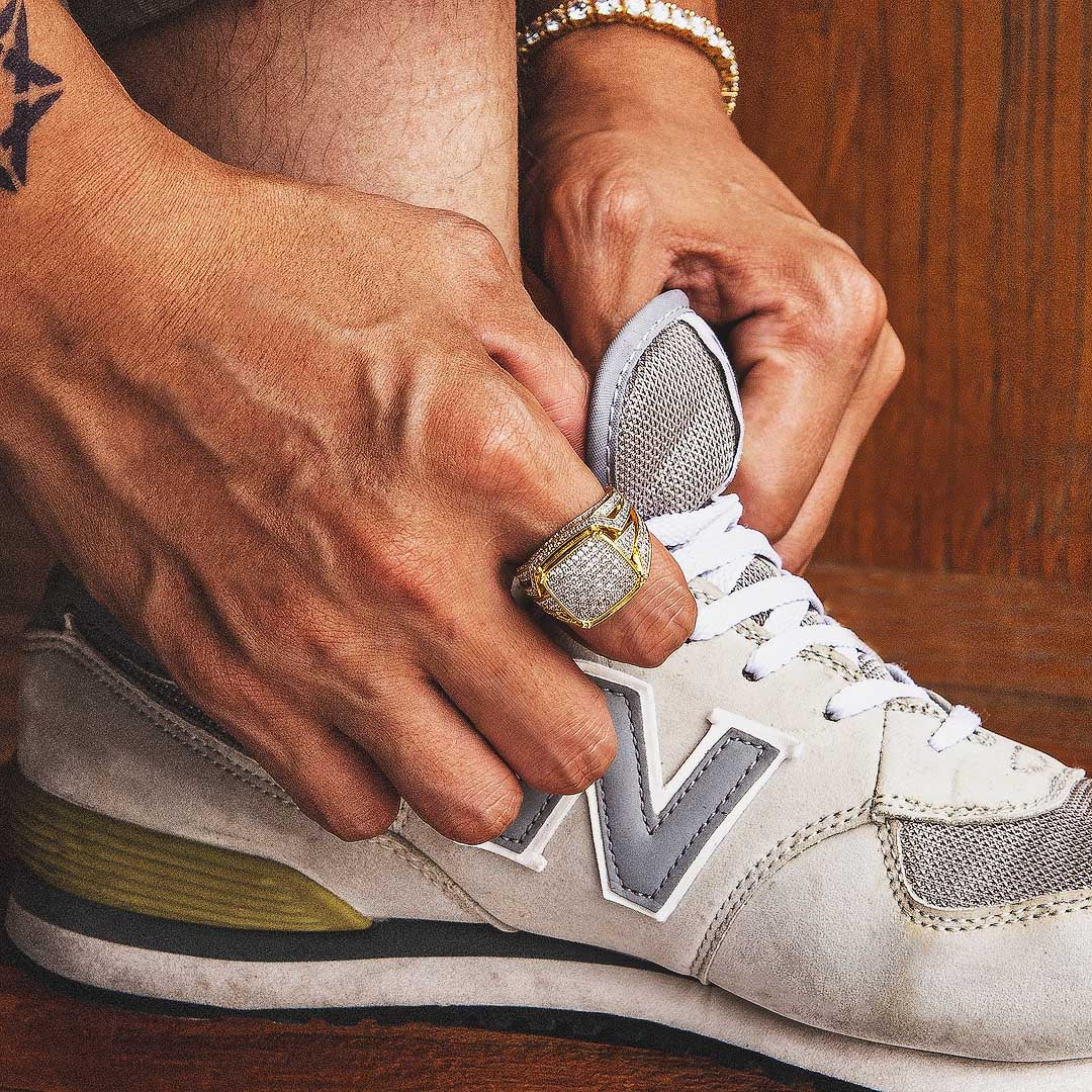 Moissanite Platform Mens Ring in 14K Gold