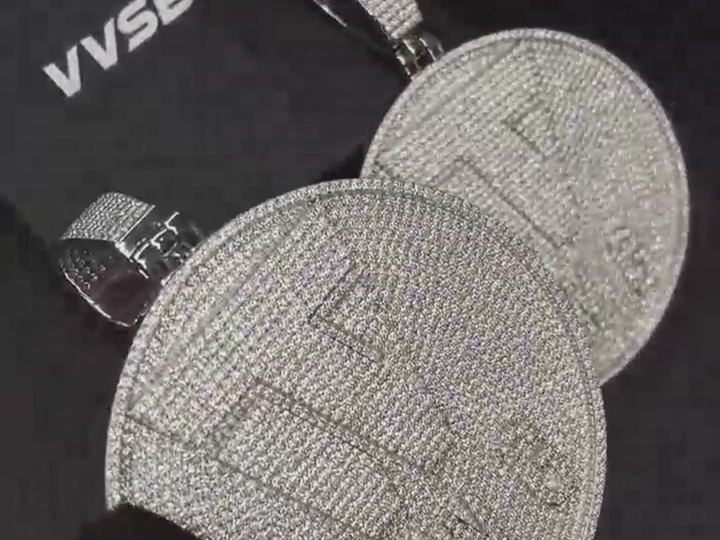 925 sterling silver and VVS moissanite hip hop jewelry material video showcasing brilliance