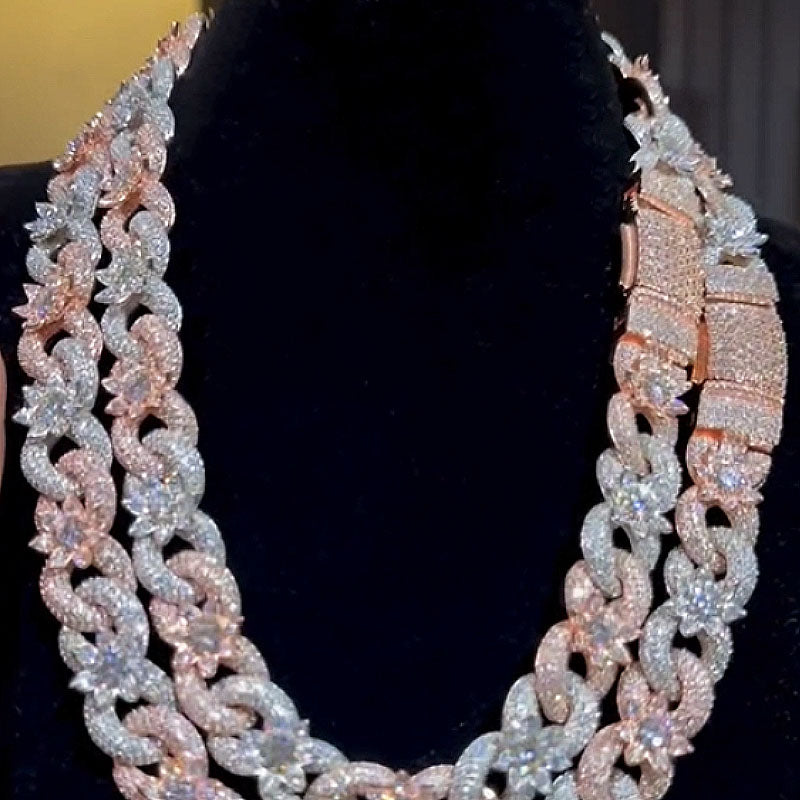 Geometric Flower Cross Cuban Chain