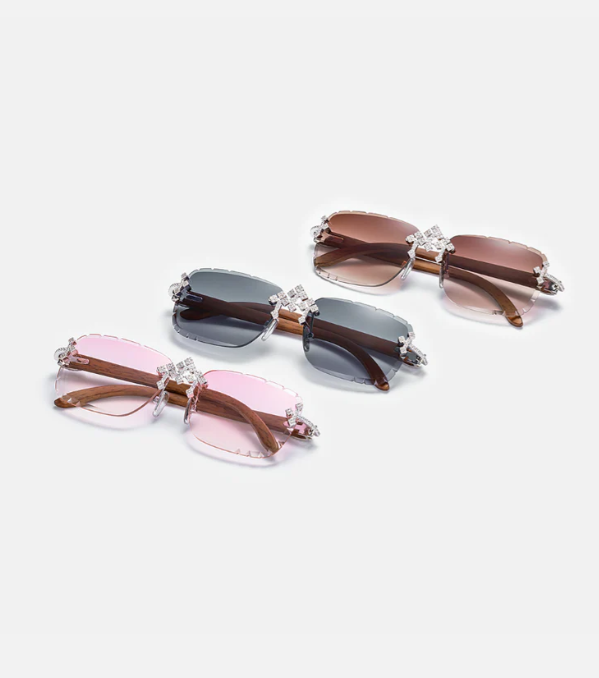 Fleuree Moissanite Sunglasses In White Gold